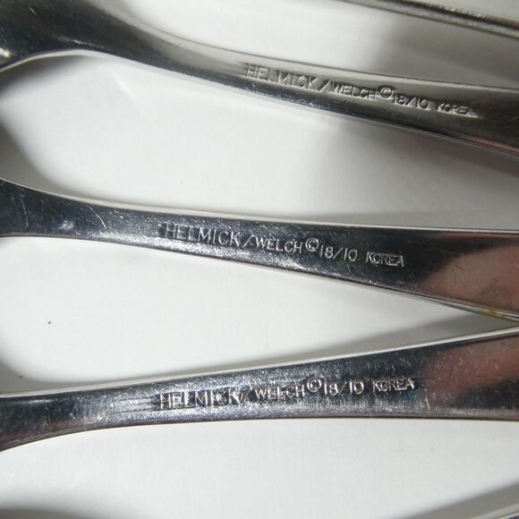 Robert Welch Ammonite 8 Teaspoons Stainless Flatware Helmick Korea 18/10 - Picture 6 of 6